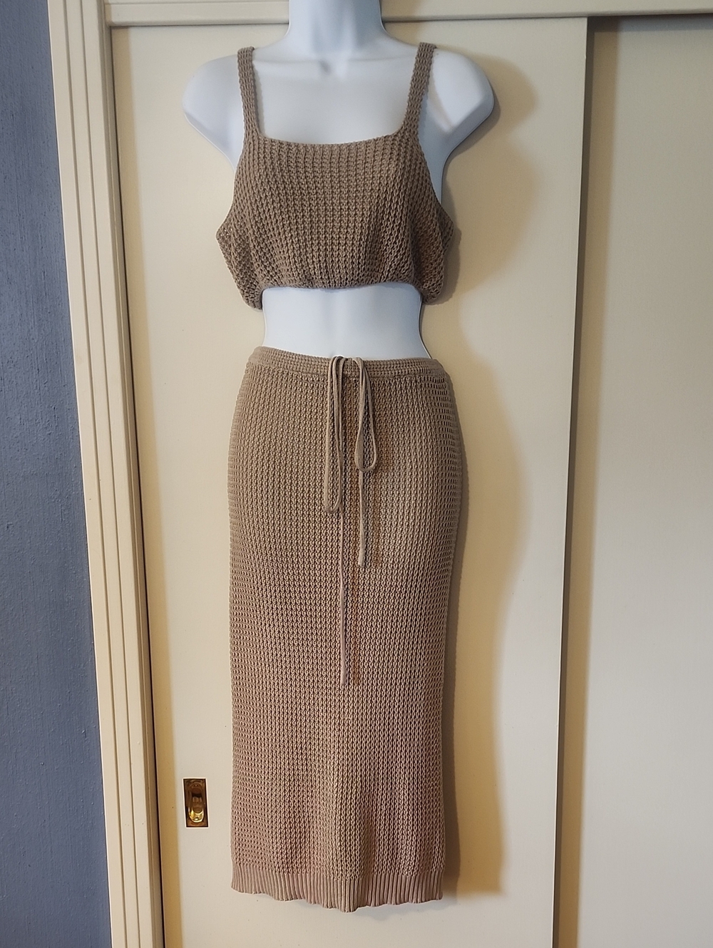 Knit Drawstring Midi Skirt in Taupe Small